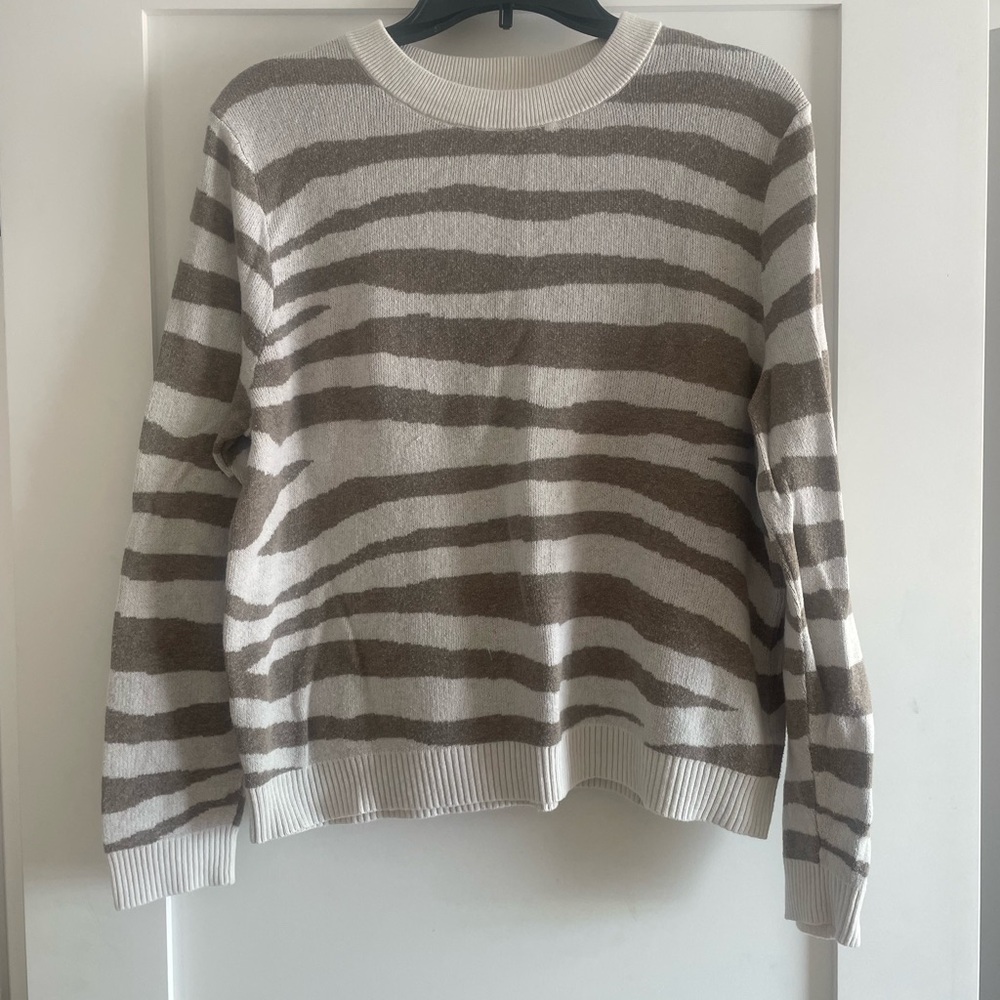 a new day Beige and White Knit Sweater
